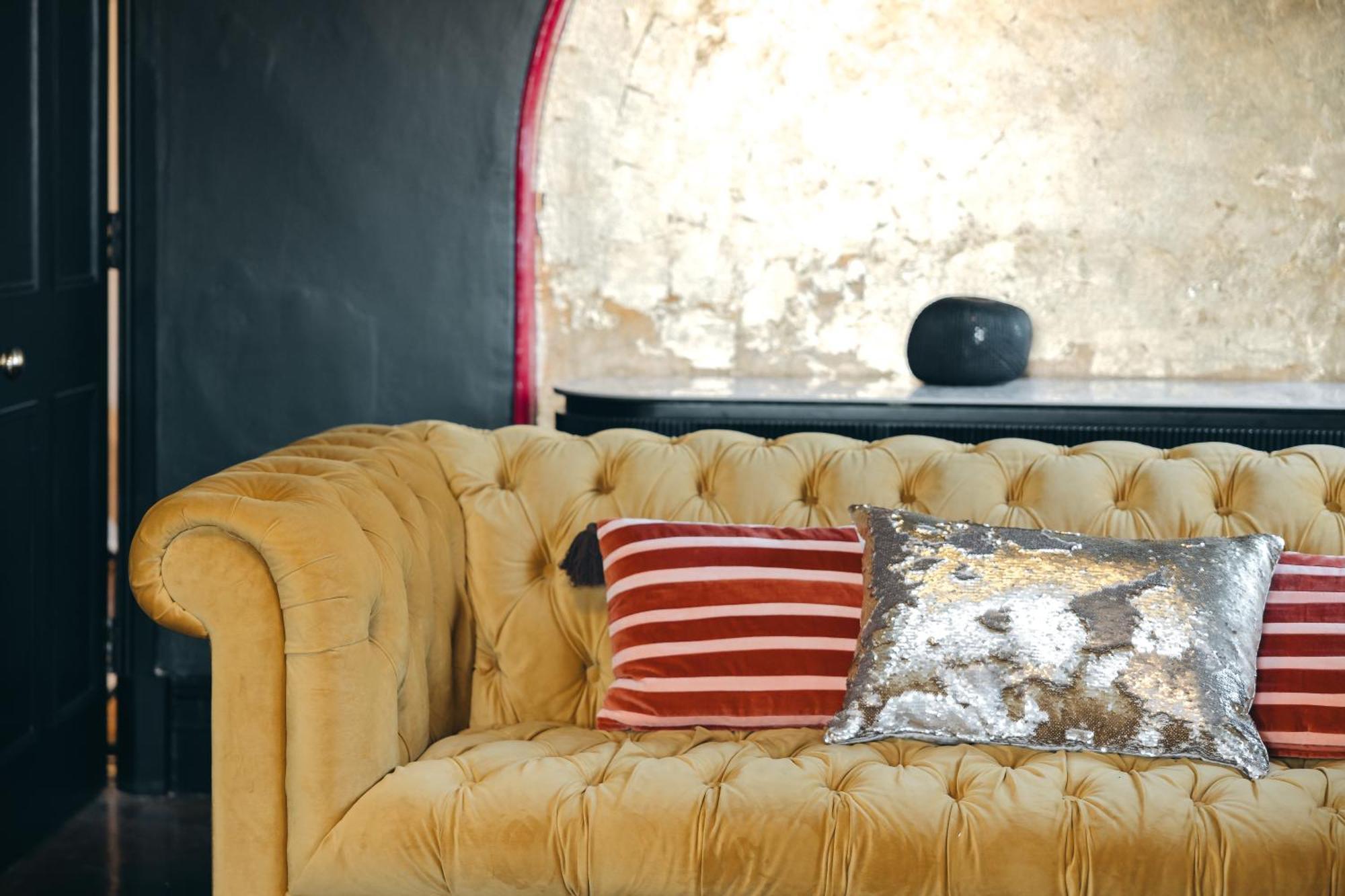 House With A Cinema And Games Room, Sleeps 17 ชรูว์สเบอรี ภายนอก รูปภาพ